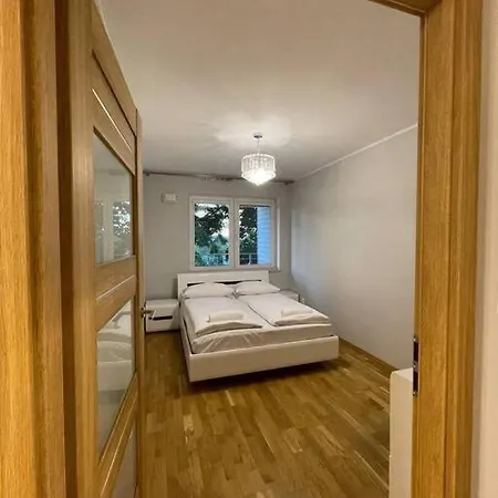 Nice - Big - 3 - 6 People Hotel Wroclaw